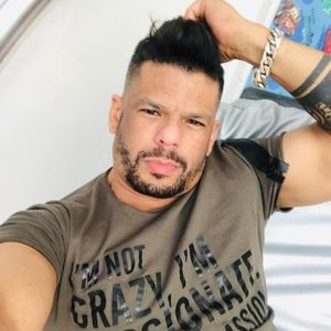 Meet your Posher, Jean